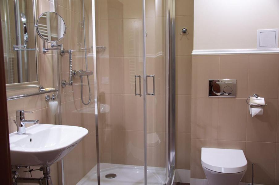ביאלה פולדאסקה Hotel Skala מראה חיצוני תמונה